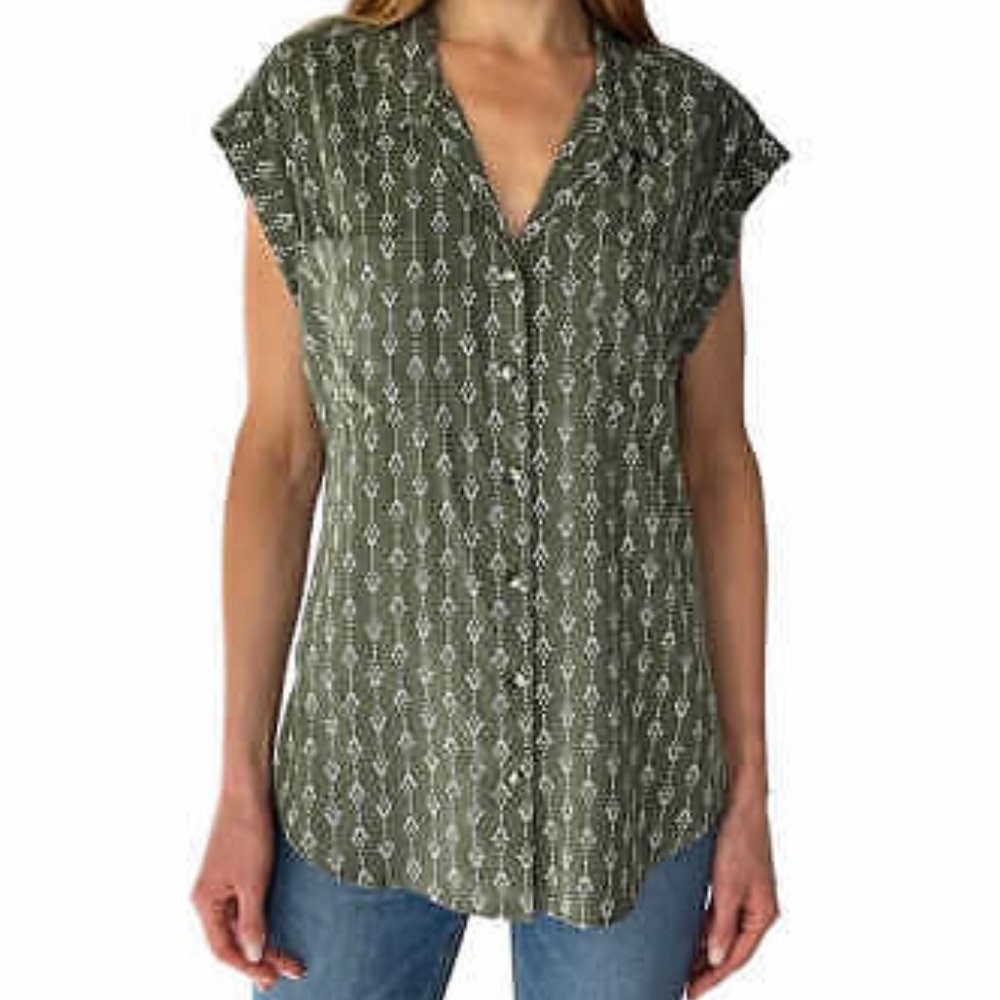 NWT Jachs Girlfriend New York sz Medium green / white geo print shirt